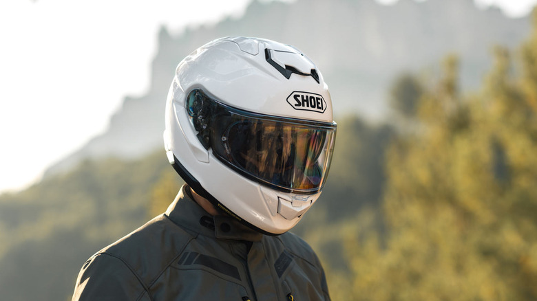 Shoei GT Air 3