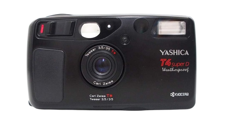 kyocera yashica t4 camera