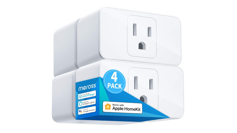 A pack of 4 Meross Mini smart plugs