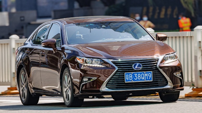 2017 Lexus ES 300h