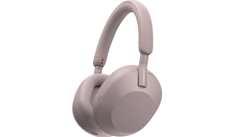 Sony WH-1000XM5 headphones on display in pink