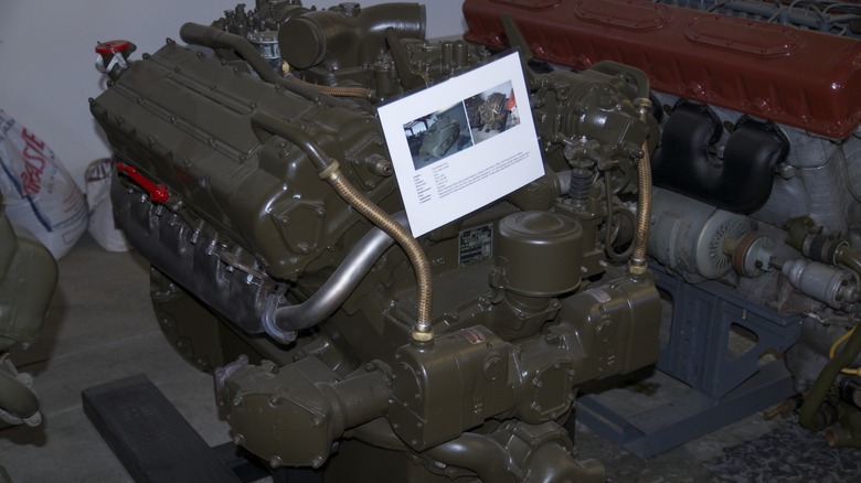 18.0-liter Ford GAA V8 engine on display