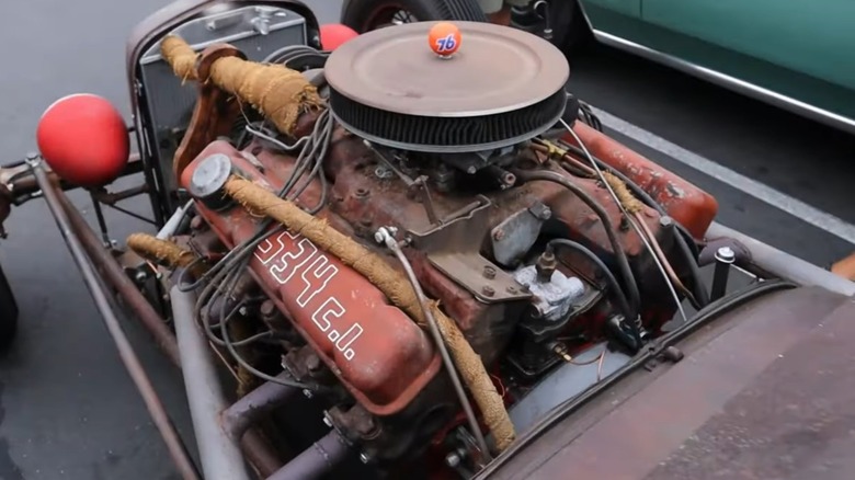 8.7-liter Ford Super Duty V8 in a hot rod