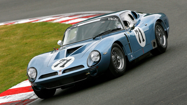 Bizzarrini 5300 GT on track