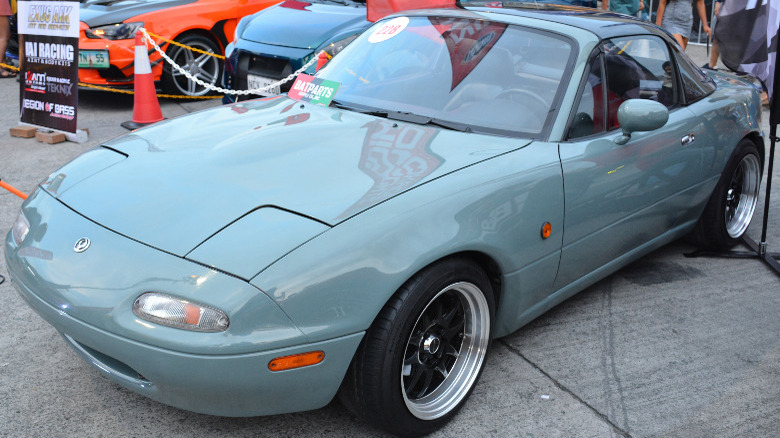 1990 Mazda MX-5 Miata