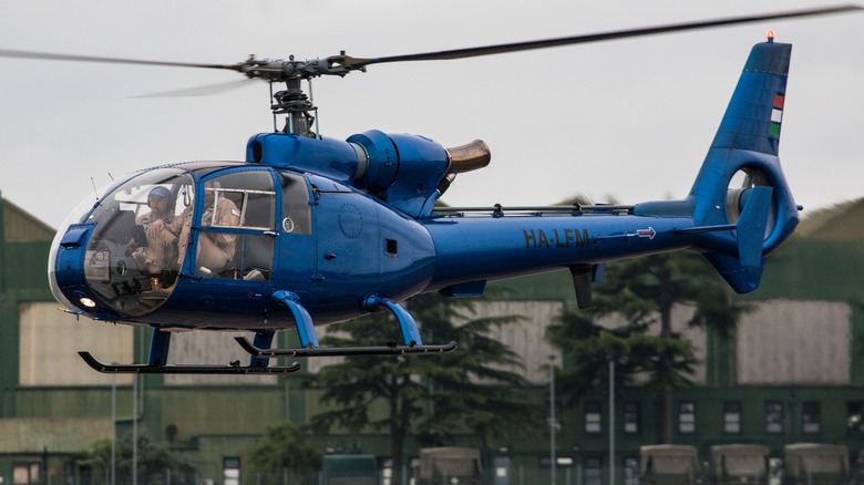 aerospatiale sa341g gazelle helicopter landing takeoff