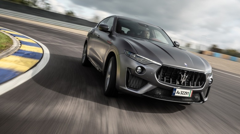 Maserati Levante Trofeo on track