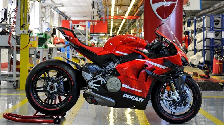 The Ducati Superleggera V4