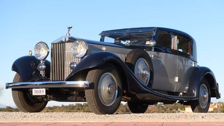 Rolls-Royce Phantom II low shot