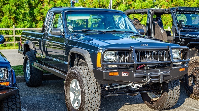 A Jeep Comanche