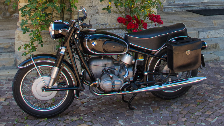 BMW R69S in Italy