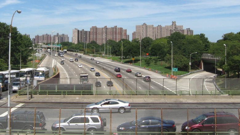 I-95 overpass view in New York