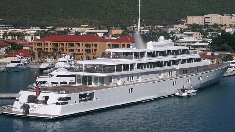 rear and side view of the Rising Sun yacht