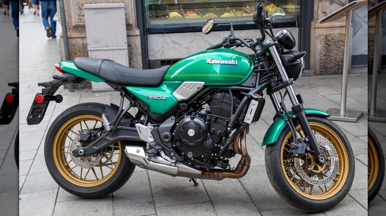 Kawasaki Z900RS