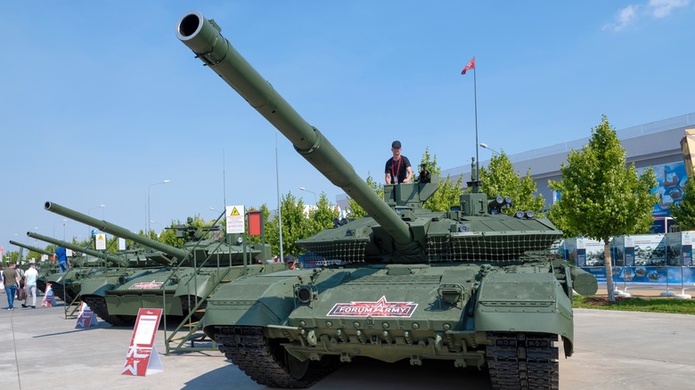 A T-90M Tank on display outside