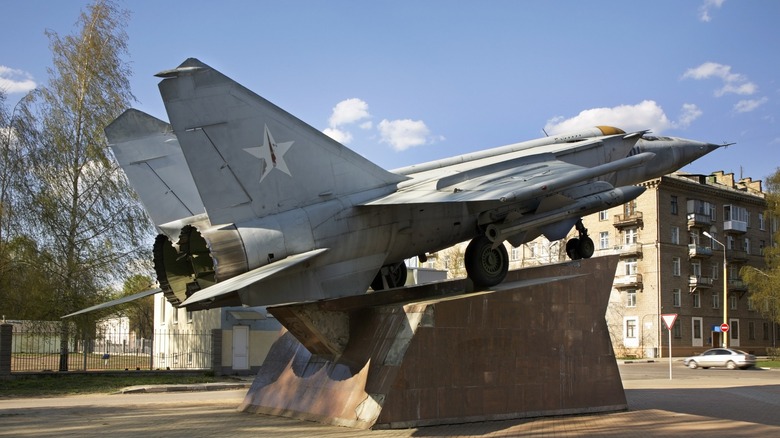 Mikoyan-Gurevich MiG-25