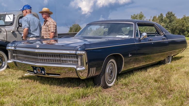 Chrysler Imperial Lebaron