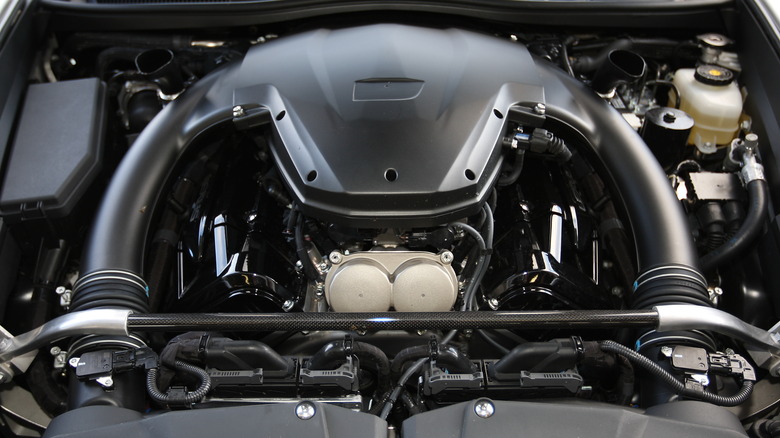 Lexus LFA engine bay