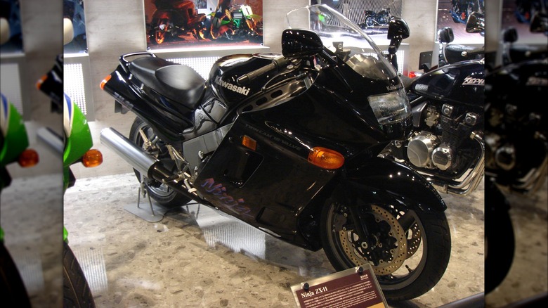 Black Kawasaki Ninja ZX-11 on display