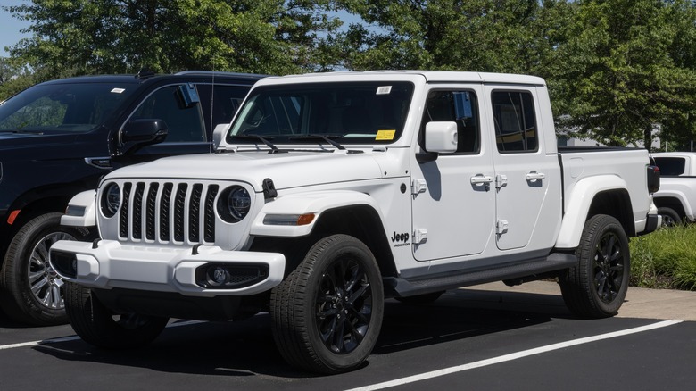 Jeep Gladiator on display