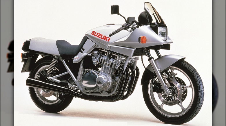 Suzuki GSX-S1100S Katana