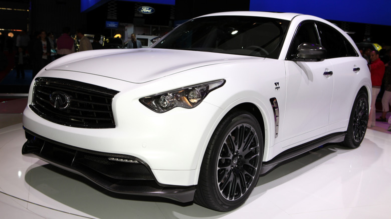 Infiniti FX Vettel