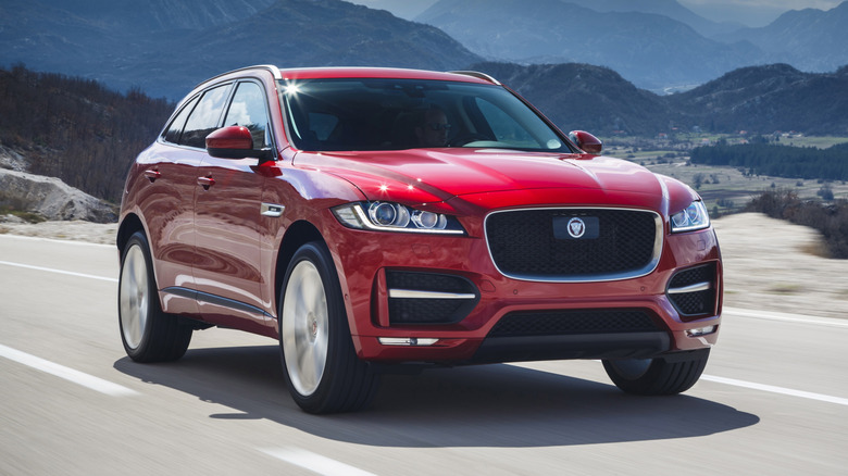 Jaguar F-Pace