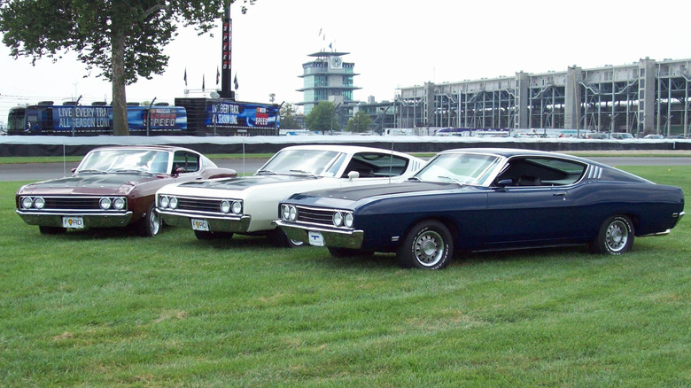 3 Ford Torino Talladegas