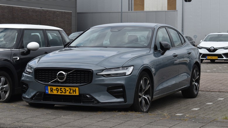 2023 Volvo S60 parked