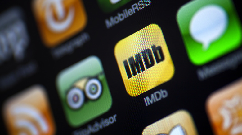 Image of the IMDB yellow logo