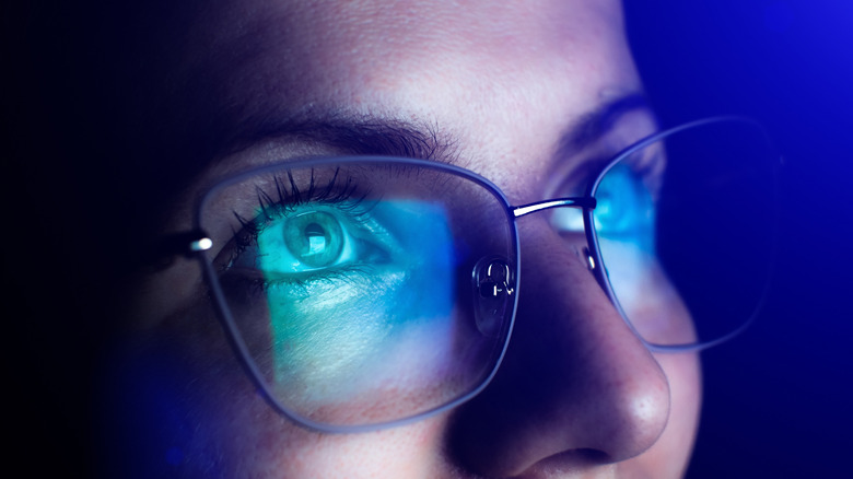 Blue light glasses