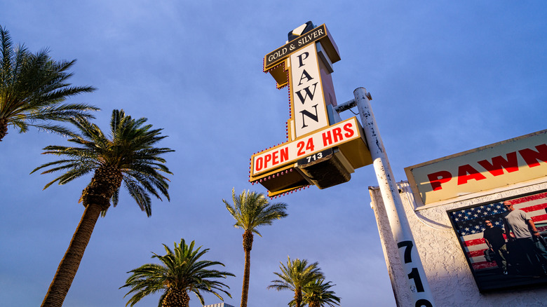 Gold and silver pawn shop from Pawn Stars