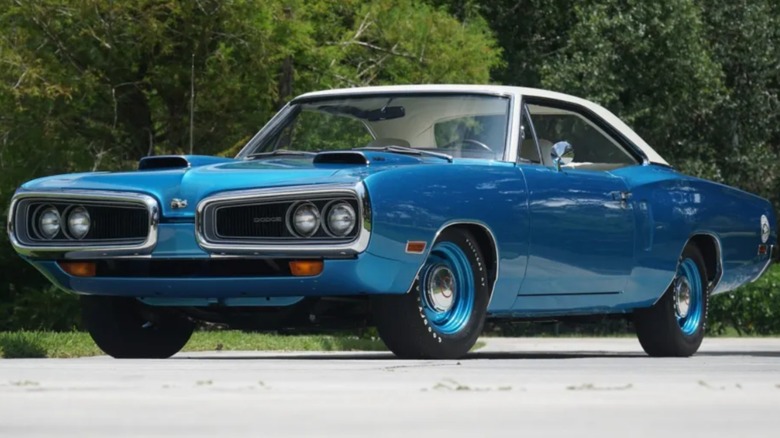 Dodge Super Bee Hemi