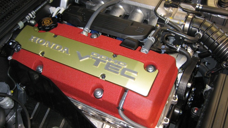 Honda F20C/F22C engine