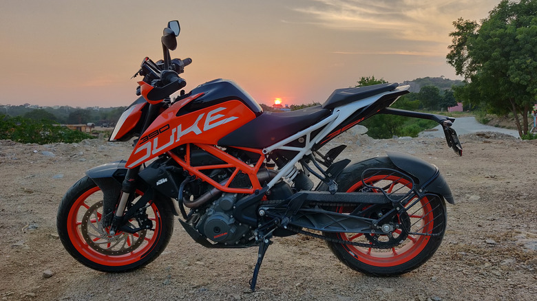 KTM 390 Duke