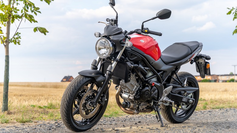 Suzuki SV650