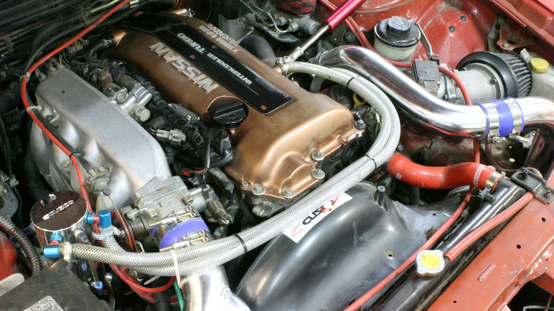 Nissan Silvia S14 engine compartment