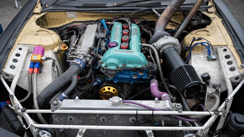 Nissan Silvia S14 engine bay