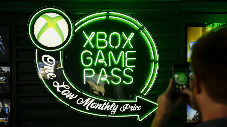 Xbox Game Pass sign