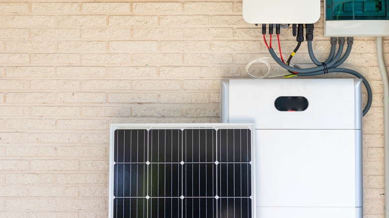 Solar panel photovoltaic battery charging