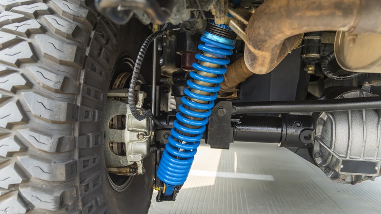 Rear suspension closeup