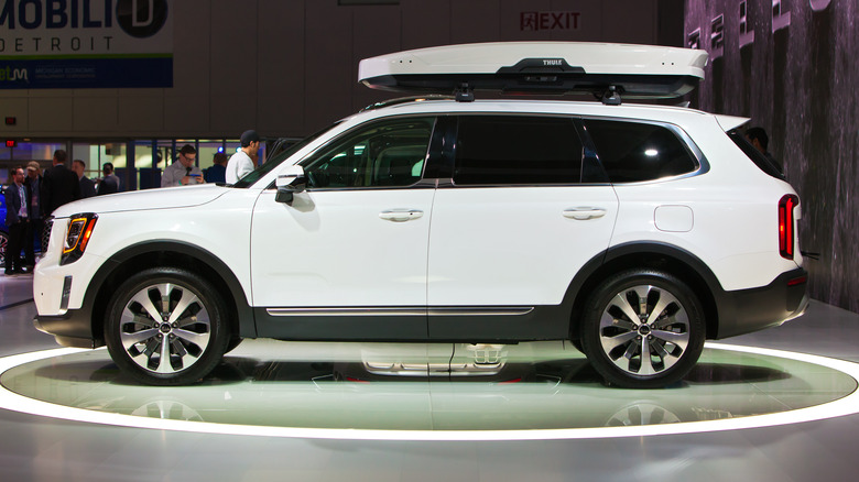 White Kia Telluride on display