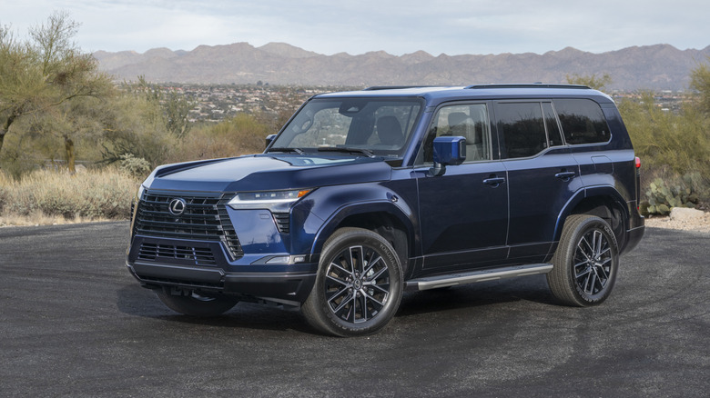 Lexus GX in Nightfall Mica