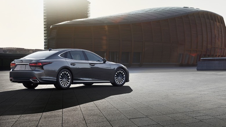 2024 Lexus LS 500