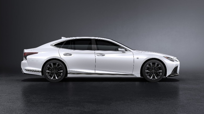 2023 Lexus LS 500