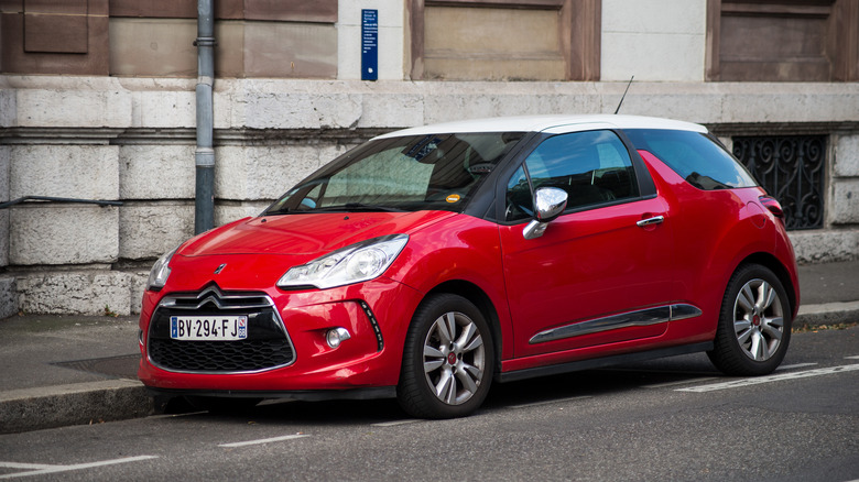 The Citroen DS3 in red, front 3/4 view