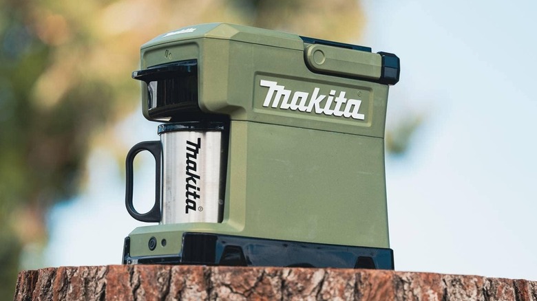 Makita Outdoor Adventure Coffee Maker