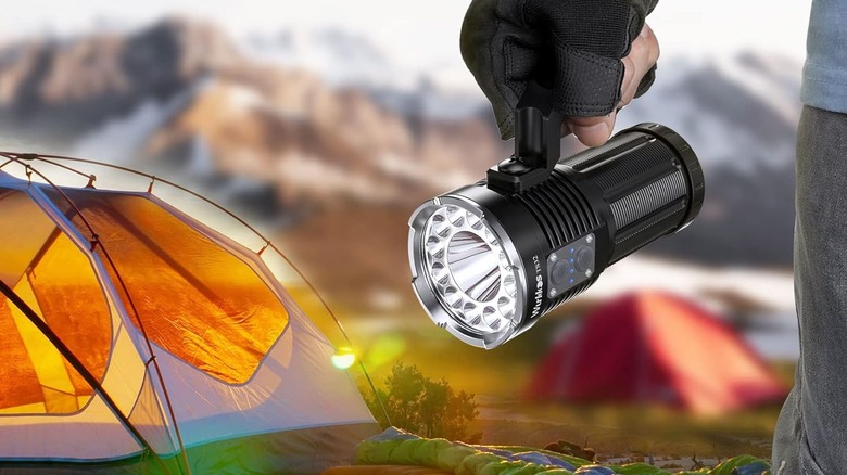 Wurkkos TS32 Flashlight with tent