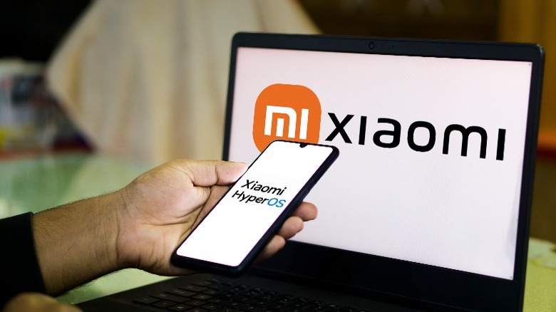 Xiaomi OS on a Laptop and Phone