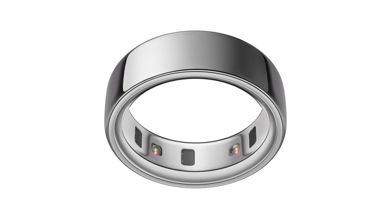 Silver ring with sensors on the interior